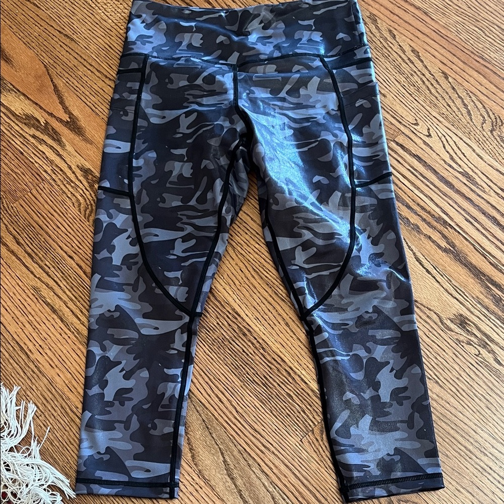 Zyia grey battle ship camo luxe high rise 24” leggings